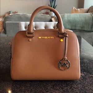 Michael Kors brown leather hand bag